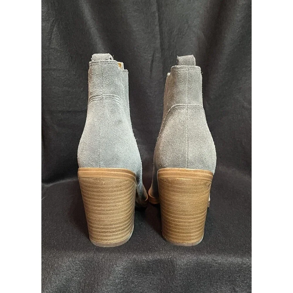 NEW Marc Fisher Gadri Ankle Suede Boots Womens 6.5 Gray Western Cowgirl Boho Y2K